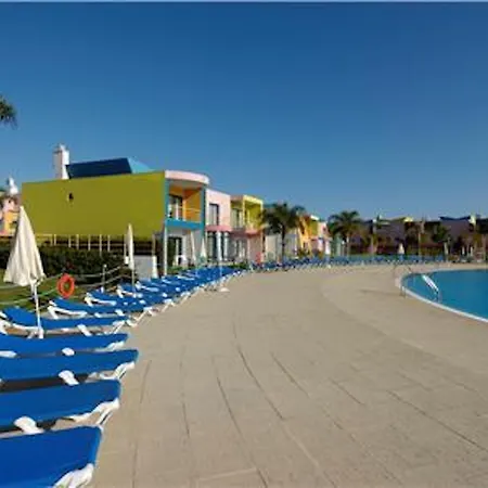 Charming Orada 2-bedroom Duplex With Shared Pool Sleeps 6 * Albufeira