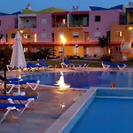 Charming Orada 2-bedroom Duplex With Shared Pool Sleeps 6 Apartmán *