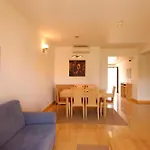 Charming Orada 2-bedroom Duplex With Shared Pool Sleeps 6 Apartamento