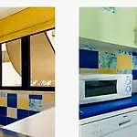 Apartman Charming Orada 2-bedroom Duplex With Shared Pool Sleeps 6 *