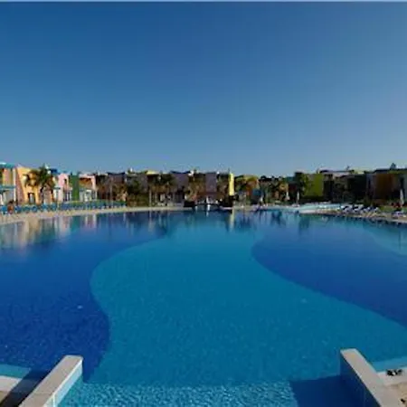 Διαμέρισμα Charming Orada 2-bedroom Duplex With Shared Pool Sleeps 6